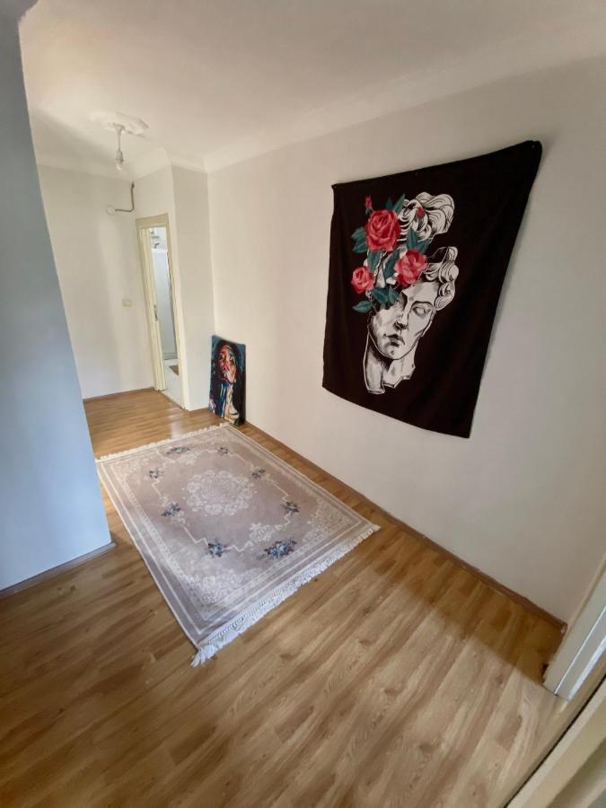 Ferienwohnung Spacious House Near The Airport Arnavutkoy Exterior foto