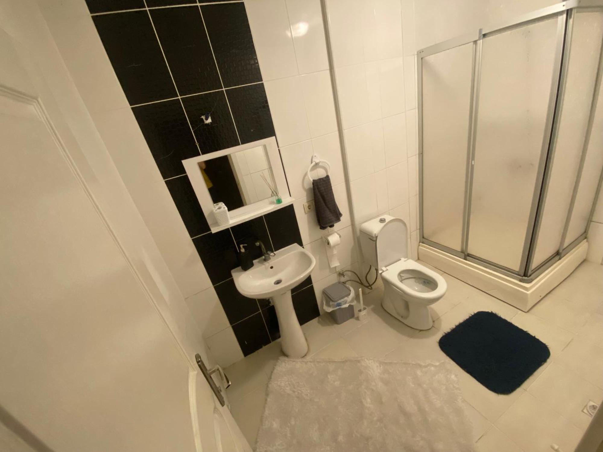 Ferienwohnung Spacious House Near The Airport Arnavutkoy Exterior foto